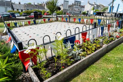 Photo Gallery Image - Saltash Peace Gardens