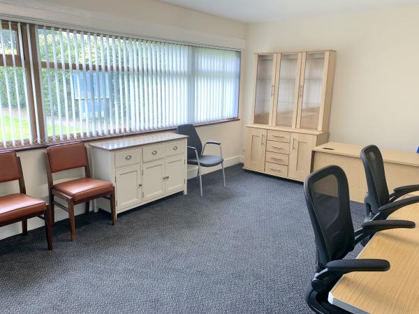 Photo Gallery Image - Main room